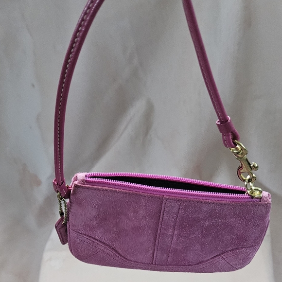 Coach Small Pink Suede Wristlet - Picture 4 of 6